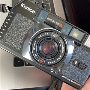 Konica C35